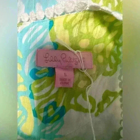155. Lilly Pulitzer Off the Hook Shift Dress Fish Print Medium - Picture 6 of 7